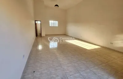 Salão comercial para locação 47 metros, banheiro, próximo do terminal capelinha, estrada de itapecerica, shopping campo limpo aluguel 2.300,00 reais