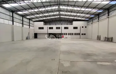 Alugo galpão comercial novo  com 1.207m², jardim germânia, estrada de itapecerica, shopping campo limpo.