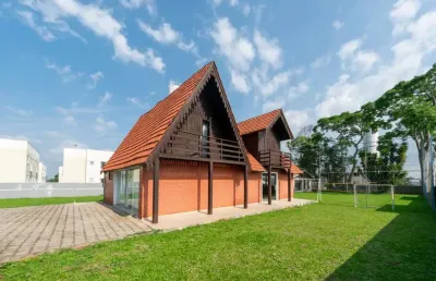 Casa com 4 quartos à venda na travessa miguel czelusniak, 36, vila santa terezinha, campo largo por r$ 1.700.000