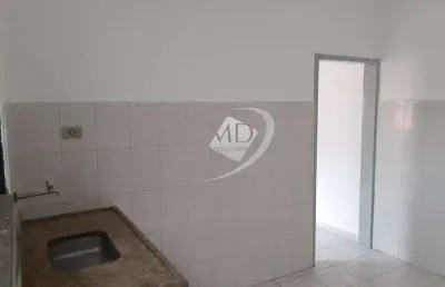 Casa com 1 quarto para alugar na rua saldanha da gama, nova gerty, são caetano do sul por r$ 1.700