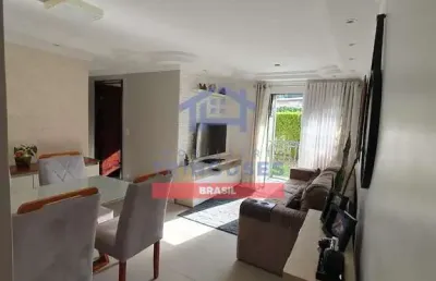 Lindo apartamento  térreo com 3 dormitórios, sacada e churrasqueira à venda, no bairro pinheirinho,