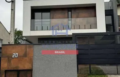 Maravilhoso sobrado alto padrão a venda com 3 dormitórios e 1 suíte no bairro uberaba por 899mil