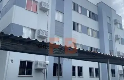 Apartamento no iririú com 3 quartos para venda, 65 m²