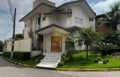 Casa à venda - 3 suites - condomínio residencial villa branca i