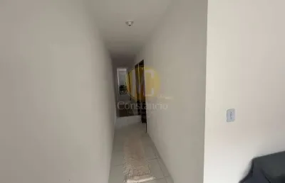 Casa com 2 quartos, 1 banheiro com vaga garagem ate 2 carros - zona leste