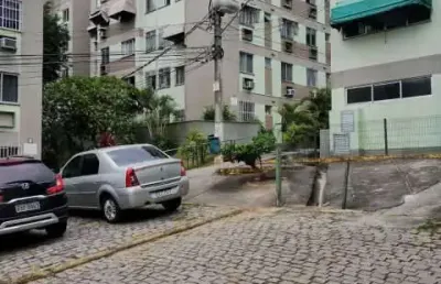 Apartamento com 2 quartos à venda na rua ministro gabriel de piza, pechincha, rio de janeiro, 55 m2 por r$ 130.000