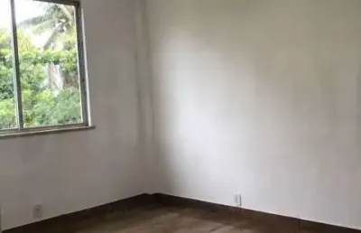 Apartamento com 2 quartos à venda na rua pinto teles, praça seca, rio de janeiro, 50 m2 por r$ 180.000