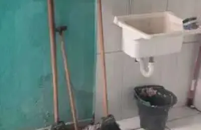 Casa com 2 quartos para alugar na estrada da boiuna, taquara, rio de janeiro, 60 m2 por r$ 900