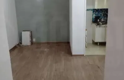 Apartamento com 2 quartos à venda na rua professor henrique costa, pechincha, rio de janeiro, 52 m2 por r$ 200.000