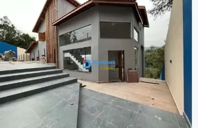 Casa com 4 quartos à venda no Centro, Mairiporã 