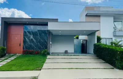 Vende-se belissima casa terrea com pé direito alto e com 3 suítes na ponta negra