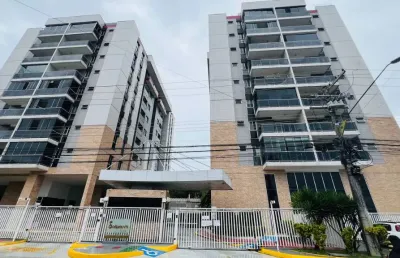 Vende-se belíssima cobertura duplex no condomínio sollarium com 2 suítes e área gourmet