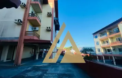 Vende-se apartamento com 2 quartos e uma área de lazer completa no parque 10