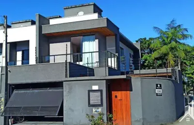 Sobrado geminado para venda em joinville, aventureiro, 2 dormitórios, 2 suítes, 3 banheiros, 1 vaga