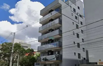 Dois quartos sendo uma suíte com sacada, na melhor localização do novo mundo