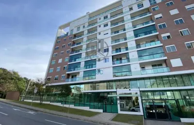 Cobertura duplex, com vista panorâmica, 4 quartos sendo 2 com suíte.