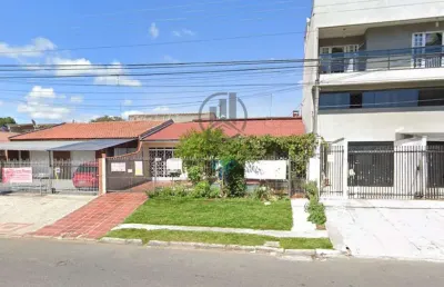 Casa térrea na melhor localização do sítio cercado, 3 quartos e ótimo espaço gourmet