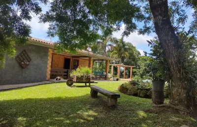 Chácara em campo largo, um verdadeiro paraíso, com uma ótima estrutura
