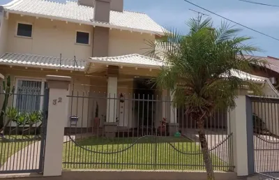 Casa com 4 quartos à venda na rua bento tavares da silva, 32, cristo rei, são leopoldo por r$ 1.330.000
