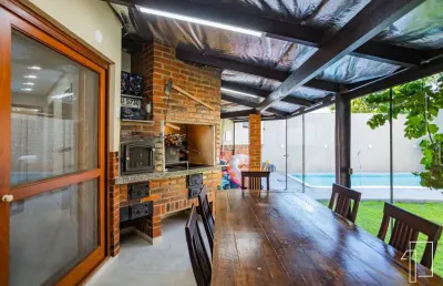 Casa com 4 quartos à venda na rua padre cristóvão de mendonza, 436, cristo rei, são leopoldo por r$ 1.200.000