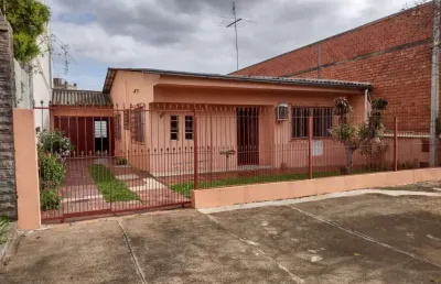 Casa com 3 quartos à venda na rua rio pardo, 403, parque tamandaré, esteio por r$ 490.000