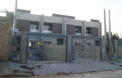 Casa com 2 quartos à venda na rua santa cruz, 183, campestre, são leopoldo por r$ 638.000