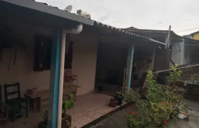 Casa com 2 quartos à venda na rua ingo leopoldo ebert, 212, vila três marias, esteio por r$ 160.000