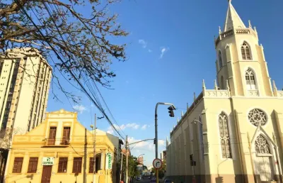Casa com 4 quartos à venda na avenida dom joão becker, 604, centro, são leopoldo por r$ 650.000