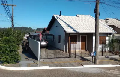 Casa com 2 quartos à venda na rua campo grande, 241, vargas, sapucaia do sul por r$ 390.000
