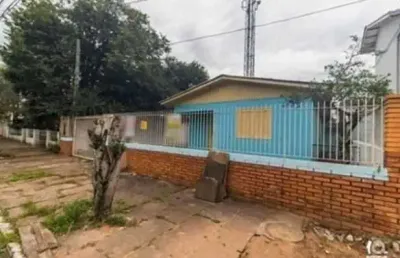 Casa com 3 quartos para alugar no Parque Santo Inácio, Esteio 