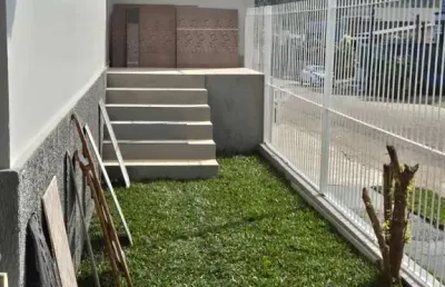 Casa com 3 quartos à venda na rua macapá, 156, vargas, sapucaia do sul por r$ 450.000