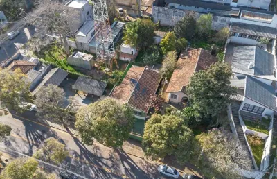 Casa com 3 quartos à venda na rua myltho anselmo da silva, 1360, mercês, curitiba por r$ 990.000