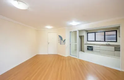 Apartamento com 3 quartos para alugar na avenida iguaçu, 2960, água verde, curitiba por r$ 4.995
