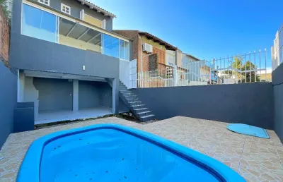 Linda casa de 3 quartos no guarujá c/ piscina!!! barbada 459 mil ac financiamento!