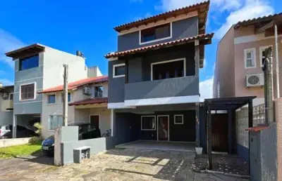 Casa de 3 quartos,2 vagas,suite,quiosque ,churrasqueiras e pátio oportunidade!