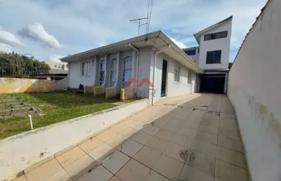 Casa com 3 quartos à venda na rua antônio kujawa, centro, araucária, 404 m2 por r$ 700.000