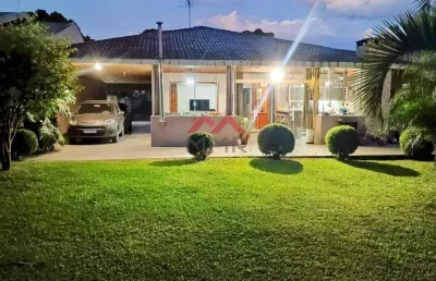 Casa com 4 quartos à venda na rodrigo wandembruck, jardim santa helena, piraquara, 200 m2 por r$ 670.000
