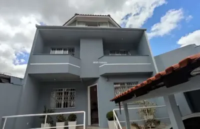 Casa com 5 quartos à venda na rua maestro carlos frank, boqueirão, curitiba, 168 m2 por r$ 630.000