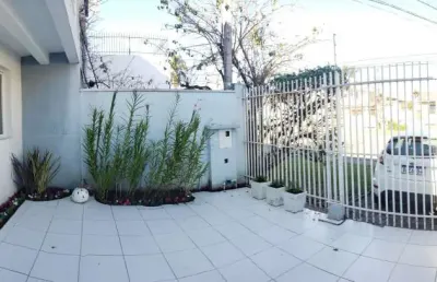 Casa com 3 quartos à venda na rua gastão poplade, parolin, curitiba, 85 m2 por r$ 530.000