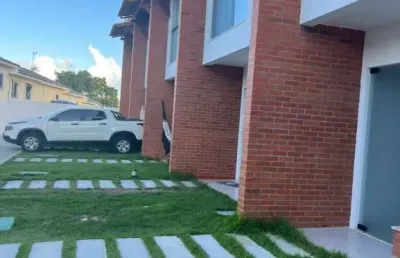 Casa em condomínio fechado com 2 quartos à venda na rua são matheus, vila praiana, lauro de freitas, 110 m2 por r$ 470.000