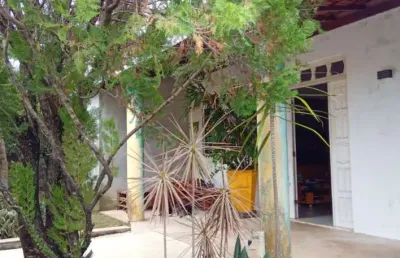 Casa em condomínio fechado com 3 quartos à venda na avenida professor theócrito batista, s/n, caji, lauro de freitas, 258 m2 por r$ 470.000