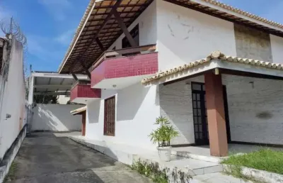 Casa com 4 quartos à venda na avenida praia de pajussara, vilas do atlantico, lauro de freitas, 600 m2 por r$ 2.500.000