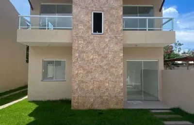 Casa em condomínio fechado com 3 quartos à venda na rua milão, abrantes, camaçari, 84 m2 por r$ 430.000