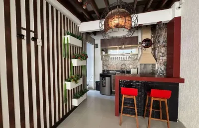 Casa em condomínio fechado com 3 quartos à venda na rua marta maria de jesus, buraquinho, lauro de freitas, 169 m2 por r$ 798.000