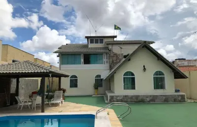 Casa com 4 quartos à venda na rua josé ribeiro da silva, ipitanga, lauro de freitas, 440 m2 por r$ 1.190.000