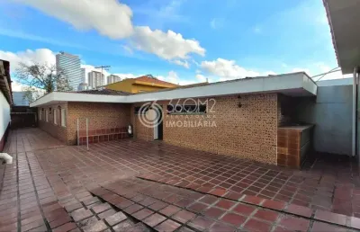 Terreno à venda na Rua Professor Licínio, Vila Scarpelli, Santo André