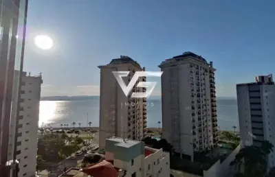 Lindo apartamento com vista mar beira mar norte com 3 suítes e 2 vagas
