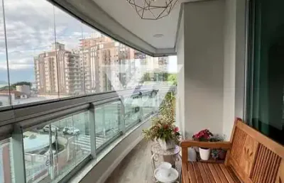 Lindo apartamento 2 suítes na agronômica semi mobiliado