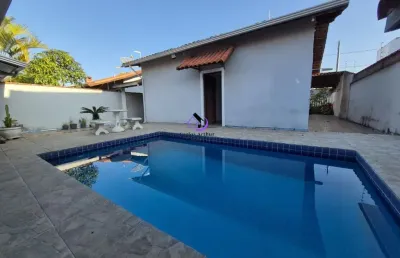 Casa em itanhaém-sp apenas 499.000,00 mil com piscina e 3 dormitórios