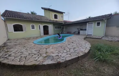 Casa com 360 metros de terreno a 250 metros da ️ praia itanhaém-sp
